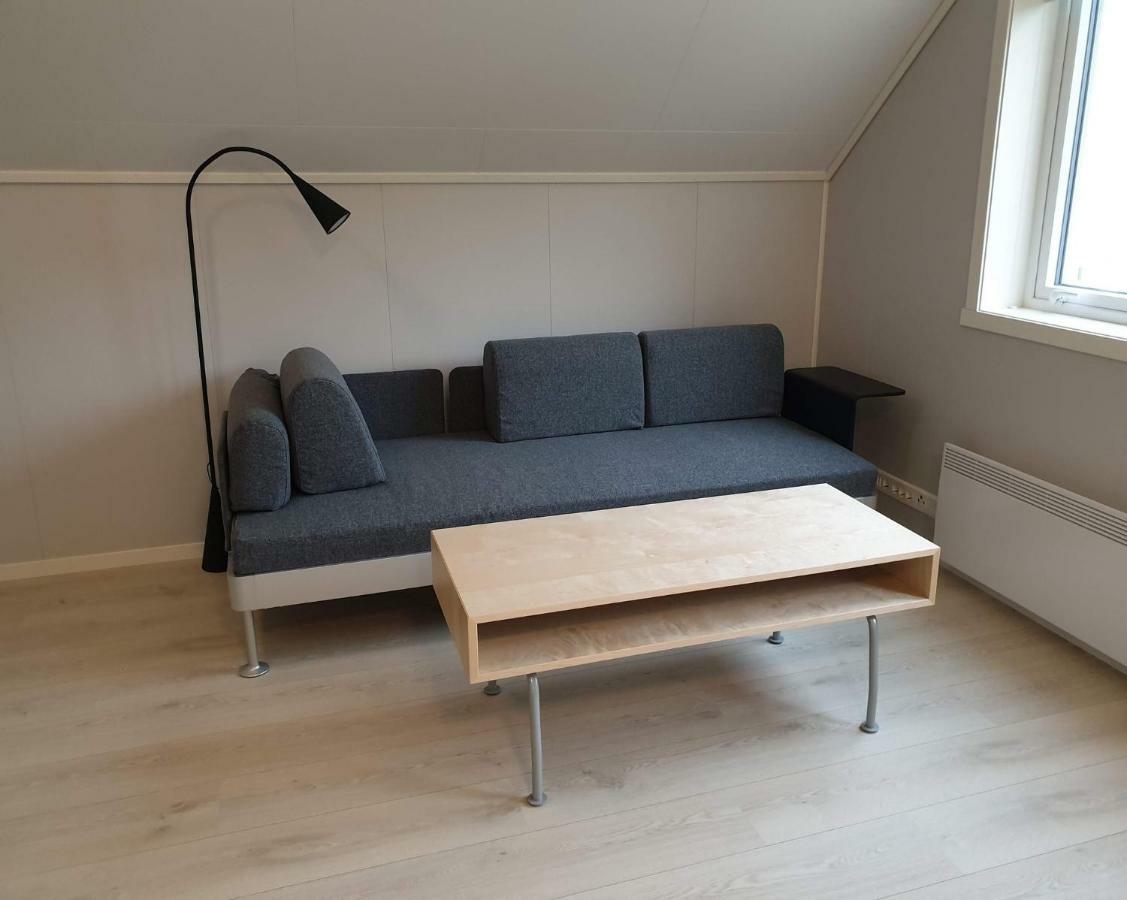 Waerholmen Apartment Lavik  Екстериор снимка